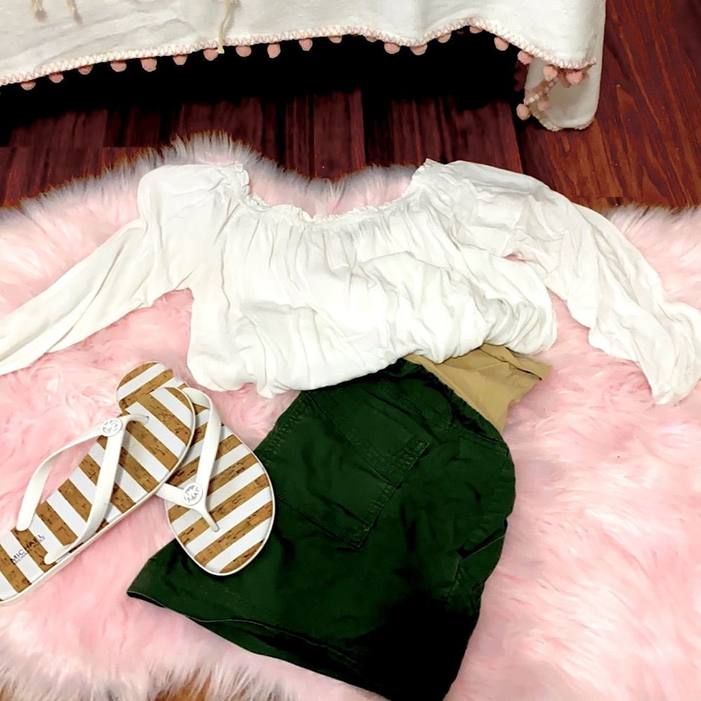 Army green motherhood maternity shorts 🌞 🏖